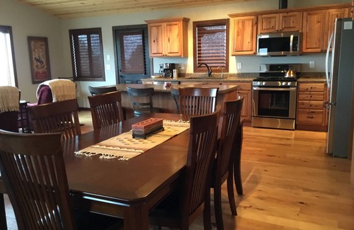 Devils Tower House | Peaceful home with breath-taking views of Devils Tower & room to roam