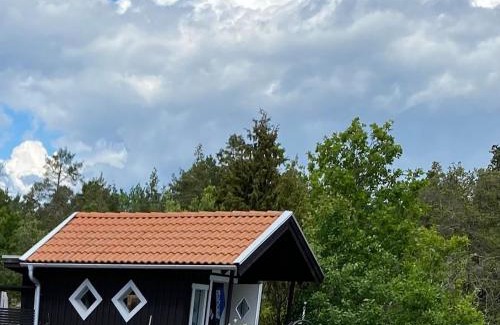 Oskarshamn House | Peaceful little cabin by the sea