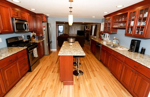 Indian Hills House | Peaceful Mountain Getaway close to Red Rocks and Denver