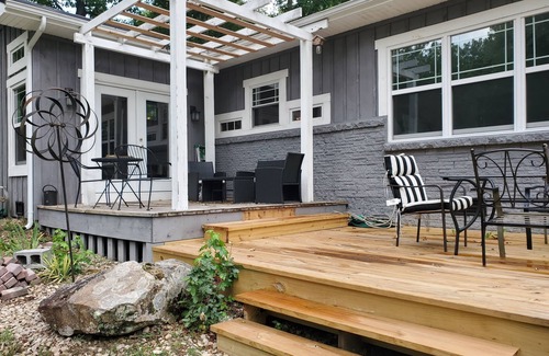 Tracy City Cottage | Peaceful Mountaintop Cottage