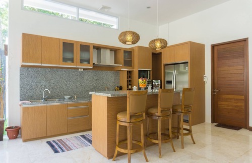 Senggigi Villa | Peaceful private villa at the border of a national park