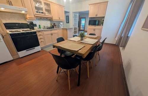 Port Stanley Cottage | Peaceful Ravine-Backed Cottage | Firepit, BBQ & Nature Views, Pet-Friendly!