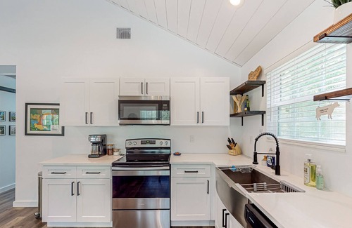 Cleveland House | Peaceful retreat near Mud Lake with 3 pools & playground - dog-friendly