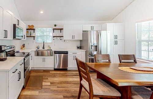 Cleveland House | Peaceful retreat near Mud Lake with 3 pools & playground - dog-friendly