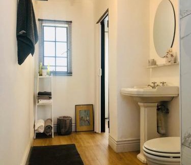 Greater Johannesburg Metropolitan Area House | Peaceful Sandton Escape