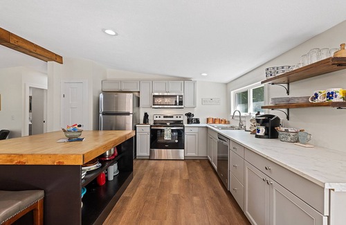 Waynesville House | Peaceful, serene retreat in the beautiful mountains of Western NC - Waynesville.