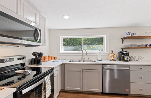 Waynesville House | Peaceful, serene retreat in the beautiful mountains of Western NC - Waynesville.