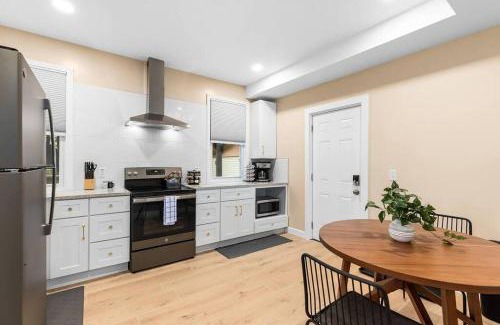 Mount Clemens Apartment | Peaceful Studio Flat near Downtown Mount Clemens