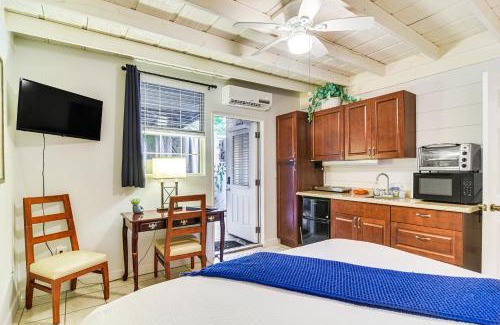 Clearwater Apartment | Peaceful Studio Near Golf Course in Clearwater!