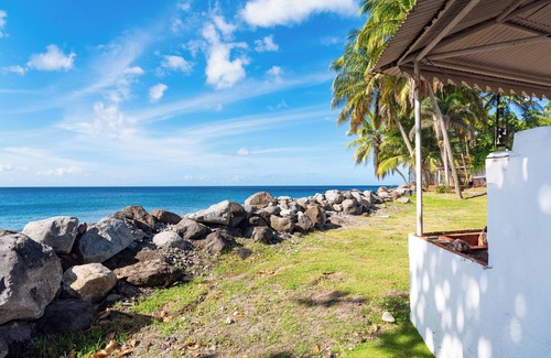 Tartane House | Peaceful villa on the beach - Little Beach House