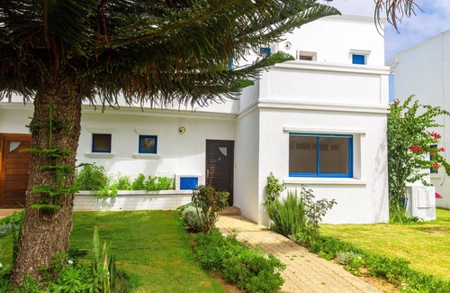 Skhirat Plage Villa | Peaceful villa with a beautiful garden, less than 5 minutes walk from beach