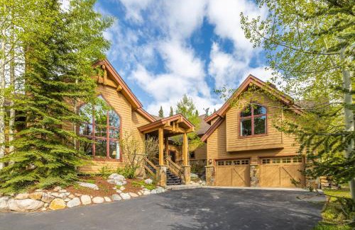 Three Peaks House | Peakside Escape 178 home