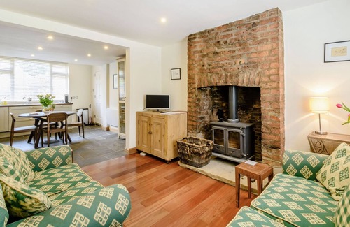 Great Ouseburn Cottage | PEAR TREE COTTAGE, pet friendly, with open fire in Great Ouseburn