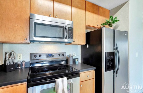 West Campus Apartment | Pearl #610 xxxxxxxxx