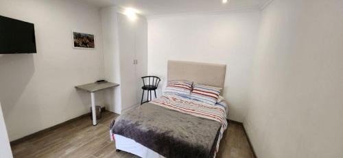 Edgemead Apartment | PEARL ON WIMBLEDON - Edgemead - Perfect access to the Cape