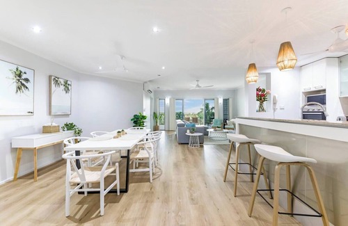 Nightcliff Apartment | Pearl Paradise Tropical Oasis with Ocean Views