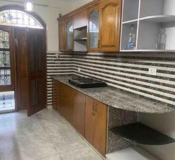 Sector 14 Apartment | Pearl shine