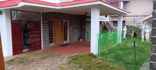 Kodaikanal House | PEARS GARDEN HILL VIEW SUITE