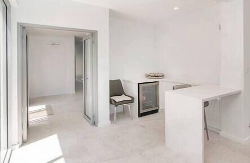 Geographe House | Pebbles by the Sea- Brand-New Oceanfront Home