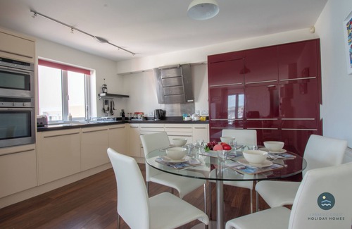 Swanage House | Pebbles - The Haven, Swanage