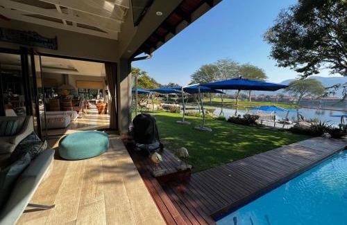 Hartbeespoort Villa | Pecanwood Exclusive Luxury Villa Hartbeesport Dam
