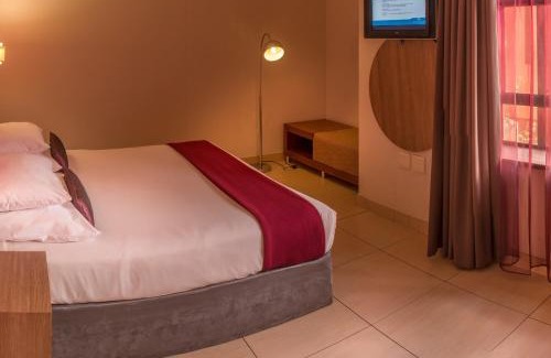 Klerksdorp Hotel | Peermont Metcourt at Rio, Klerksdorp