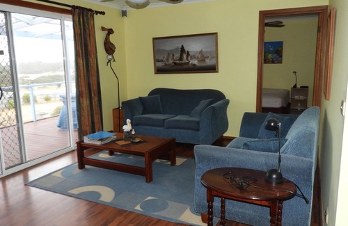 American River House | Pelicans Retreat at American River