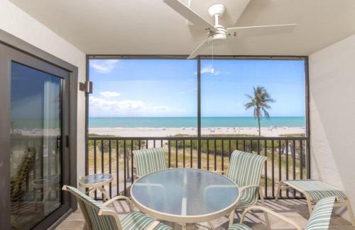 Sanibel Apartment | Pelicans Roost 303 condo