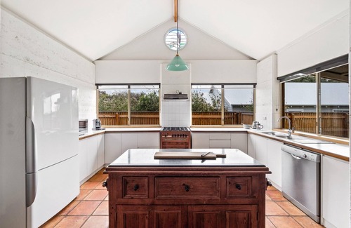 Augusta House | Pelicans View – Riverside Retreat by the Blackwood River - Pelicans View – Riverside Retreat by the Blackwood River