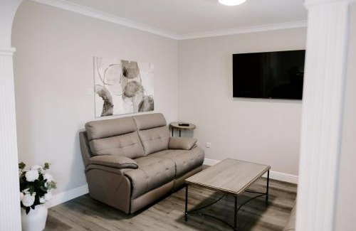 Peterlee House | Pendle Close - 3 bed house with parking