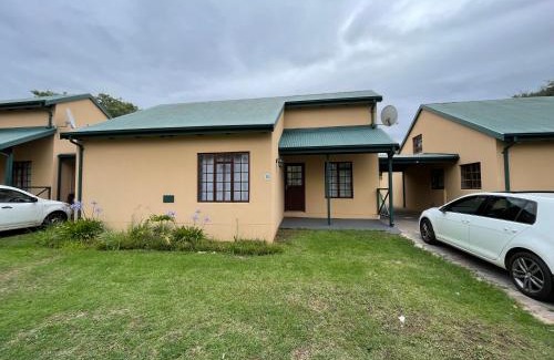 Bela-Bela Ski Chalet | Pendleberry Grove Unit 51