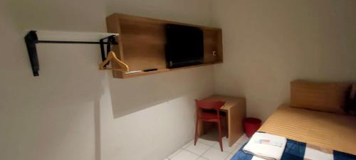 Jakarta Hotel | Penginapan Innova Ciledug