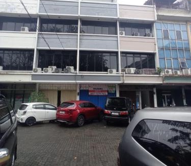 Jakarta Hotel | Penginapan Innova Ciledug