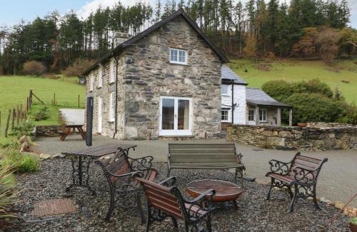 Tywyn House | Peniarth Ganol