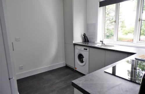 Linthouse House | Penilee Upper Apartment