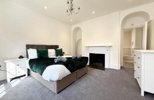 Exeter House | Pennsylvania House