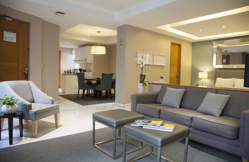 Benito Juarez Apartment | Pennsylvania Suites