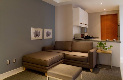 Benito Juarez Apartment | Pennsylvania Suites