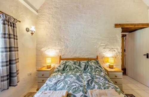 Bontnewydd House | Penpompren