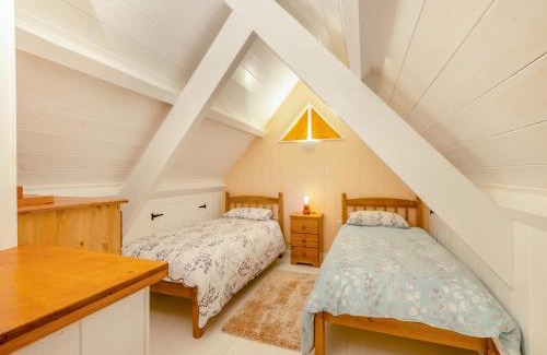 Bontnewydd House | Penpompren