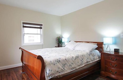 Penrose Apartment | Penrose 7081