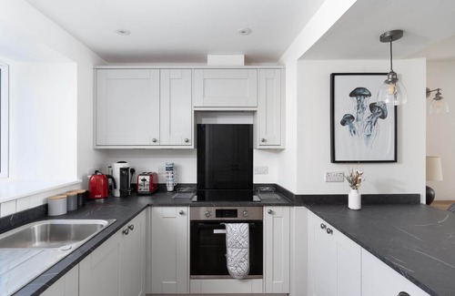 St Just House | Penrose Cottage - Architect designed in the heart of St Just. Dog friendly