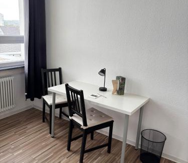 Stuttgart House | Pension Albert - möblierte Zimmer auf Zeit