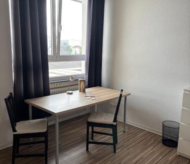 Stuttgart House | Pension Albert - möblierte Zimmer auf Zeit