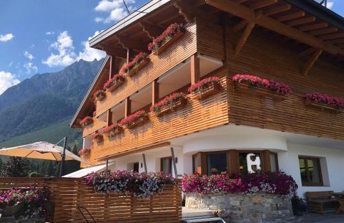 Obsteig House | Pension Aschlandhof