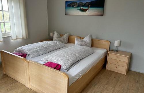 Weissenfels House | Pension Bootshaus