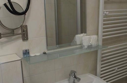 Wiener Neustadt House | Pension Casa Topolino