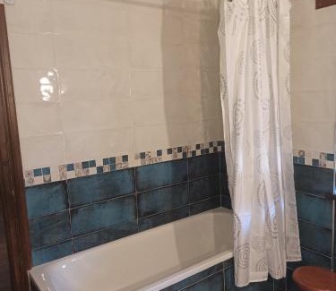 Santillana del Mar House | Pension Castio