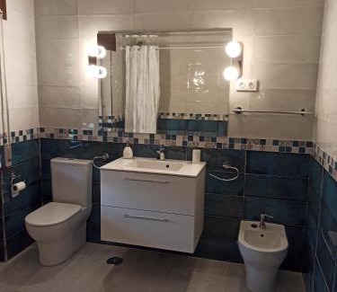 Santillana del Mar House | Pension Castio