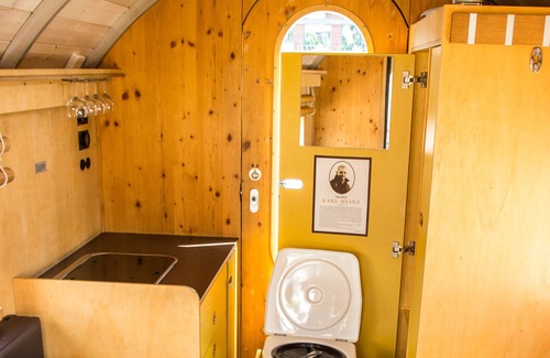 Brandenburg an der Havel House | Pension Havelfloss